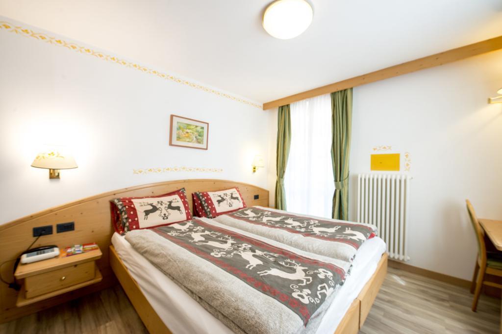 Hotel Villa Rosella Park & Wellness Canazei Zewnętrze zdjęcie