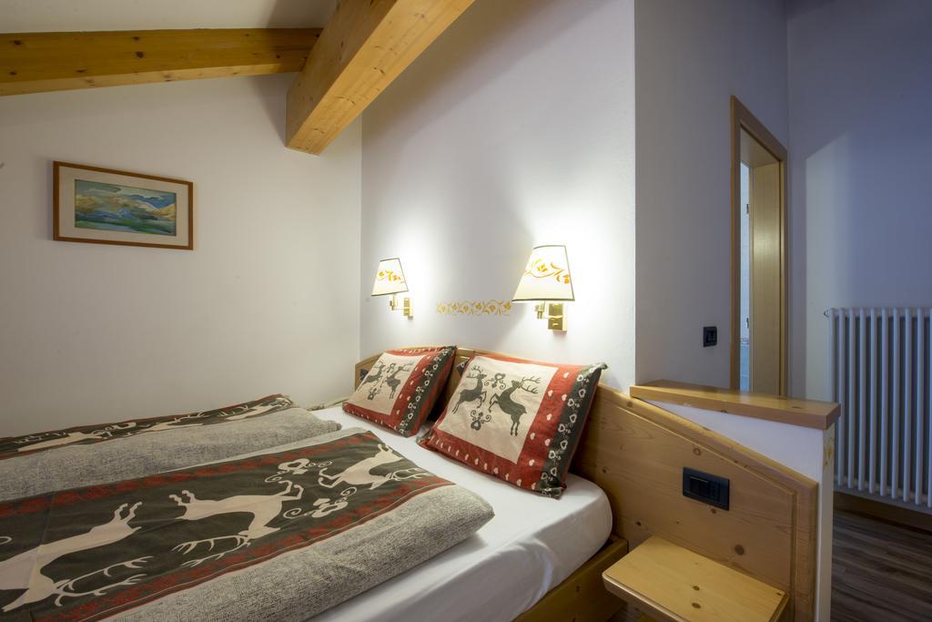 Hotel Villa Rosella Park & Wellness Canazei Zewnętrze zdjęcie