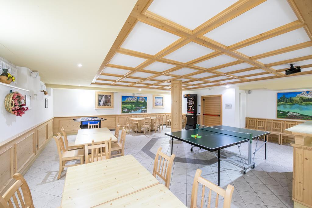 Hotel Villa Rosella Park & Wellness Canazei Zewnętrze zdjęcie