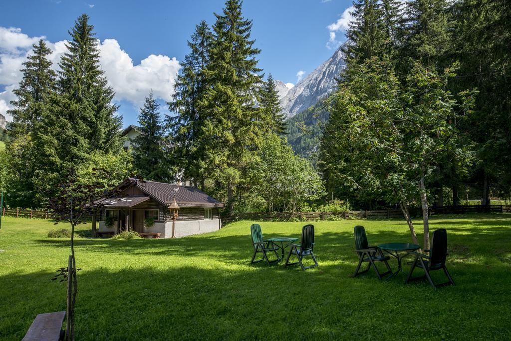 Hotel Villa Rosella Park & Wellness Canazei Zewnętrze zdjęcie
