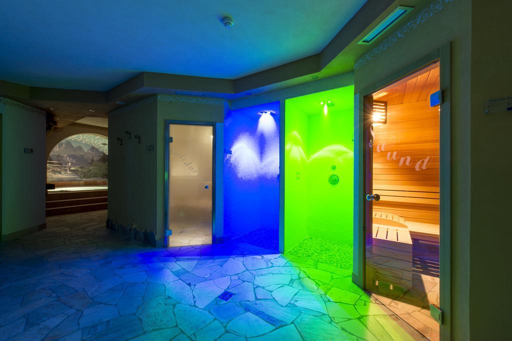 Hotel Villa Rosella Park & Wellness Canazei Zewnętrze zdjęcie